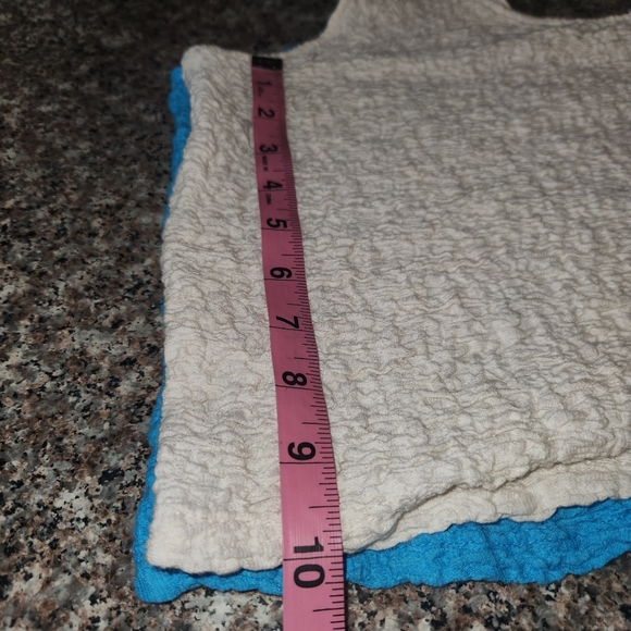 Bundle of 2 Shirred Tank Tops - Picture 7 of 8